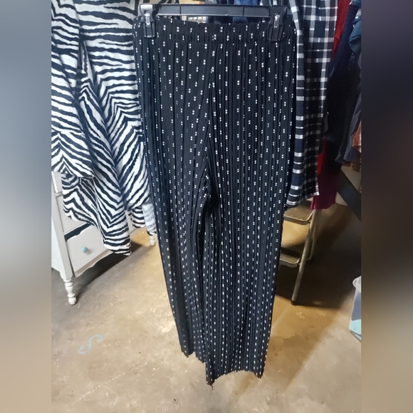 Pants - Picture 2 of 2